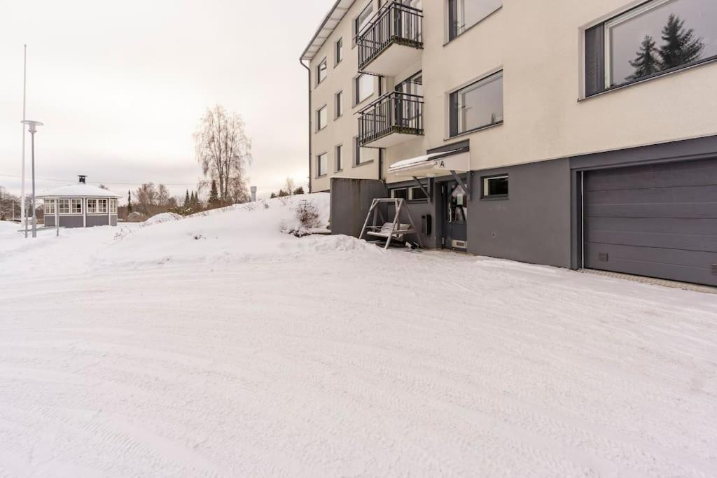 Valoisa Huoneisto Jossa Erinomaiset Vuoteet. Mikkeli Ngoại thất bức ảnh